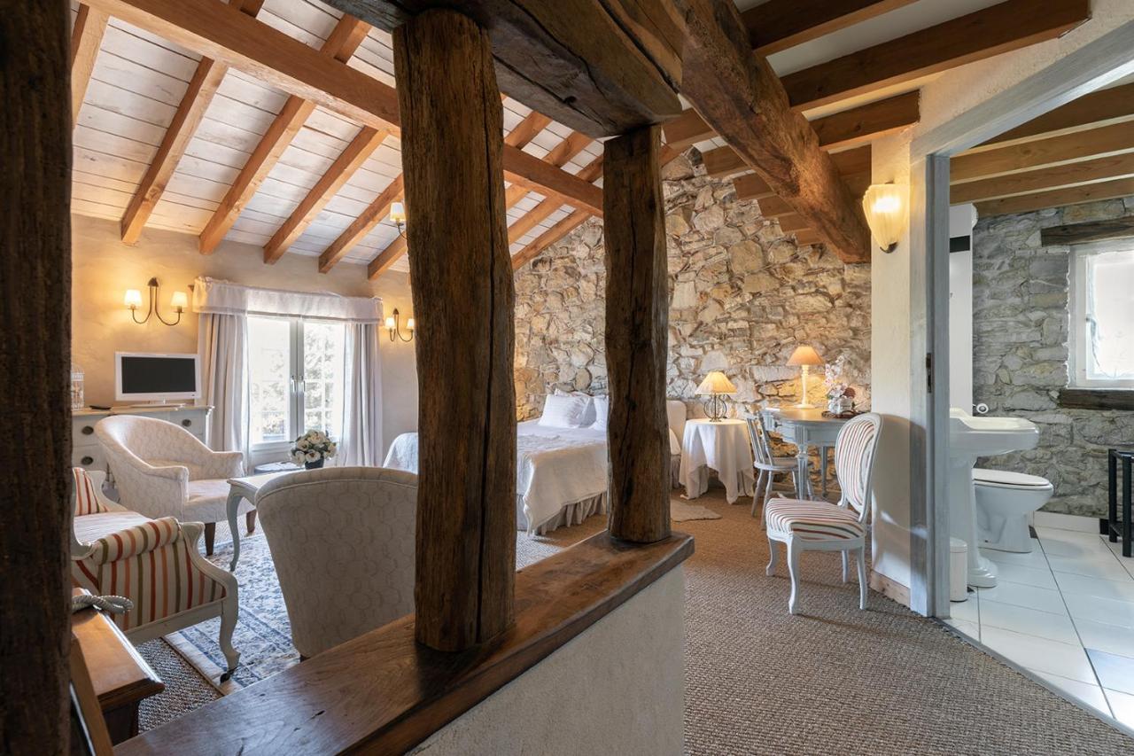 Domaine De Bassilour Hotel
