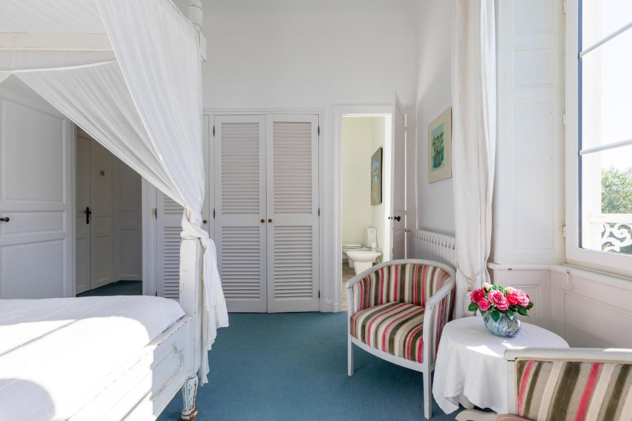 Domaine De Bassilour Hotel